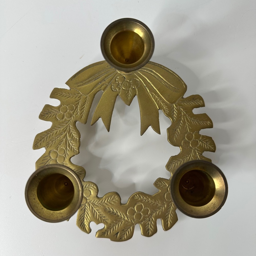 Vintage Brass Christmas Wreath Candelabra 3 Cup Candle Holder Holly‎ Leaf Bow